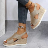 Maeve – Entspannte Keilsandalen