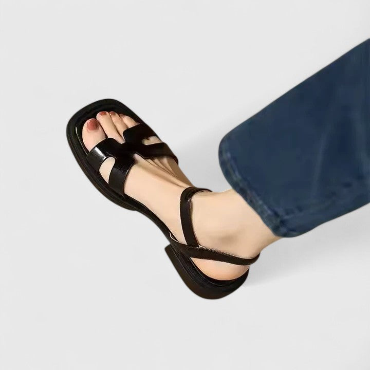 Vera - Eleganta Flache Sandalen